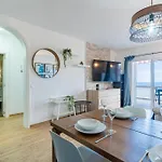 Luminoso Con Terraza, Vistas Al Mar Y Aire Acondicionado * أذيخي