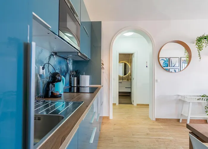 With Ocean Views & Pool In Colina Blanca, * Costa Adeje (Tenerife)