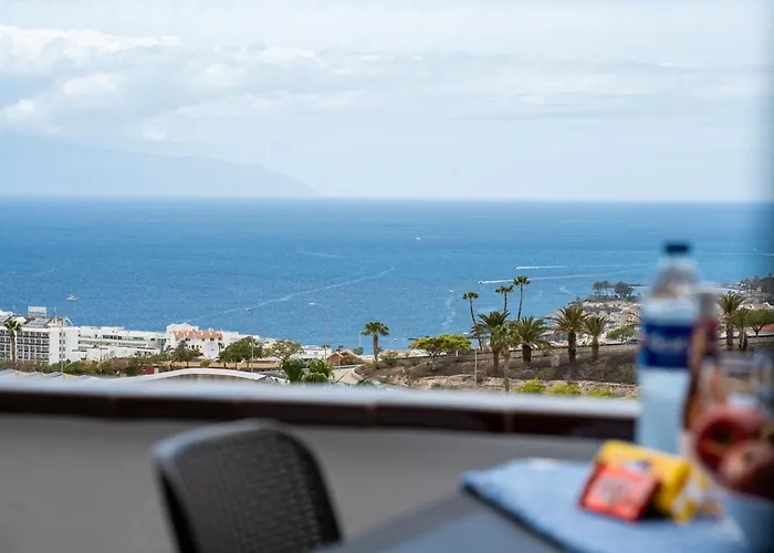 Apartment With Ocean Views & Pool In Colina Blanca, Costa Adeje (Tenerife)