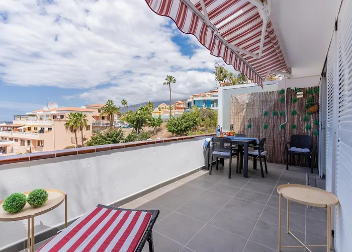 With Ocean Views & Pool In Colina Blanca, *